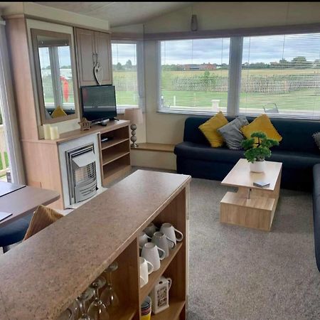 8 Berth 3 Bed Caravan Golden Palm Ml9 Чапел-Сент-Леонардс Екстер'єр фото