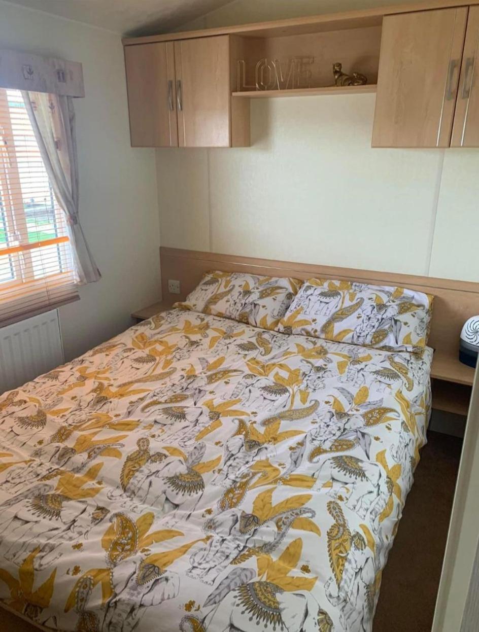8 Berth 3 Bed Caravan Golden Palm Ml9 Чапел-Сент-Леонардс Екстер'єр фото